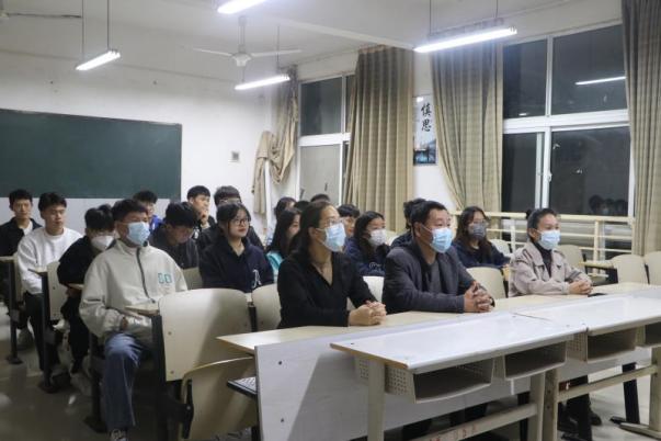 图示, 示意图
中度可信度描述已自动生成:ver1